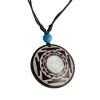 Load image into Gallery viewer, Holzkette Perlmutt verstellbar Baumwolle Muschel Kette Holz gold silber rund
