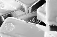 Load image into Gallery viewer, Multiple gleaming silver bars are stacked, one engraved with 1 KILO 999—ideal for collectors of exquisite 925 silver or as inspiration for a unique jewelry piece like the Silberanhänger Tropfen Anhänger Perlmutt Muschel Silber.
