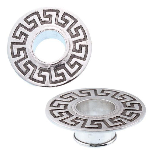 Two round 925 Sterling Silber Tunnel Plugs in griechisch Design, featuring a Greek key pattern and large center hole, ideal as organic Expander Ohrschmuck for Tribal Tunnel jewelry. Shown from top and angled side views.
