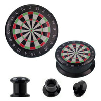 Load image into Gallery viewer, The Schraub Plug Acryl Dartscheibe grün rot features a detailed dartboard design, a screw-back style, and a circular shape. This unique Tunnel Expander Piercing Ohrschmuck stands out with its vibrant green-red graphic.
