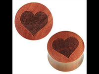 Load image into Gallery viewer, Rosenholz dunkelbraun gemasert dunkle Herzgravur Oberfläche Tunnel Tribal Expander
