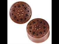 Load image into Gallery viewer, Herz Blumen Muster Lasergravur Sawoholz Tribal Plug
