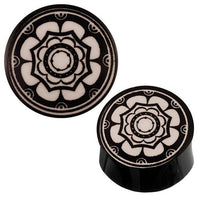 Load image into Gallery viewer, Plug Schwarz Horn glänzend Blume im Kreis Organic Tribal Expander
