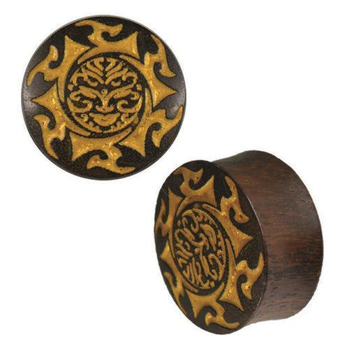Plug Holz braun Lasergravur goldfarben Flammen Maske Tribal Piercing