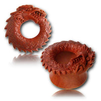 Load image into Gallery viewer, Holz Tunnel Sawoholz Viking Midgardschlange handgeschnitzt Tribal Plug Expander
