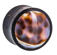 Load image into Gallery viewer, Organic Arangholz Plug Black Dots Shell Inlay weiß dunkel Tribal
