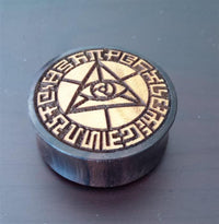 Cargar imagen en el visor de la galería, Flesh Plug Auge Dreieck Zeichen Rand Holz Sonoholz Jackfrucht double flared
