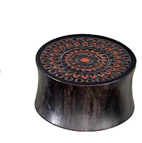 Cargar imagen en el visor de la galería, Eisenholz Rosenholz Flesh Plug balinesisches Mandala
