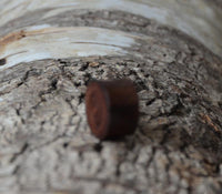 Cargar imagen en el visor de la galería, Eisenholz Rosenholz Flesh Plug balinesisches Mandala
