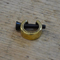 Load image into Gallery viewer, Plug Arangholz Holz Pin Creole Messing gold Dornen
