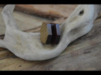 Load image into Gallery viewer, Flesh Plug Tamarinden Holz gold bemalt 3D Würfel Wabe
