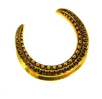 Load image into Gallery viewer, Saddle Plug Flesh Tunnel Edelstahl gold PVD Ohrgewicht
