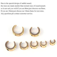 Load image into Gallery viewer, Saddle Plug Flesh Tunnel Edelstahl gold PVD Ohrgewicht
