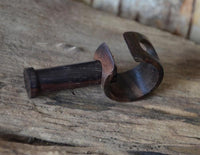 Load image into Gallery viewer, Plug Narraholz Pin-Creole braun gemasert Holz-Pin Creole
