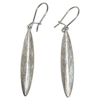 Load image into Gallery viewer, Ohrringe 925 Sterling Silber schmal gebürstet 37mm
