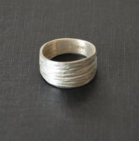 Load image into Gallery viewer, Silberring 925 Sterlingsilber Bandring Linien 10mm
