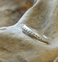 Cargar imagen en el visor de la galería, Ring 925 Sterling Silber Perlen Kante matt
