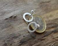 Load image into Gallery viewer, Ohrstecker Silber 925 vergoldet Creolen Ringe gebürstet
