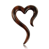 Cargar imagen en el visor de la galería, Piercing Narra Holz langes Herz braun gemasert Plug Ohrstecker Expander

