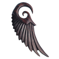 Load image into Gallery viewer, Piercing Holz ebony wood Flügel groß Ohrstecker Expander handgeschnitzt
