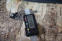 Cargar imagen en el visor de la galería, Horn Piercing Dehnschnecke Centipede Bone Inlay 5mm
