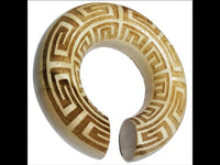 Cargar imagen en el visor de la galería, Ohr Donut Piercing griechisch Krokodilholz Ohrgewicht

