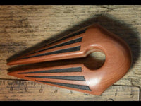 Cargar imagen en el visor de la galería, Ohrgewicht Sawoholz Pfeil 14mm Piercing Streifen
