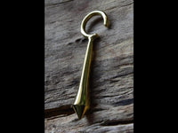 Cargar imagen en el visor de la galería, Ohrgewicht Brass 4mm Piercing Ring mit langer Spitze
