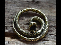 Cargar imagen en el visor de la galería, Ohrgewicht Messing Dehner Piercing Schlange 4mm Clicker
