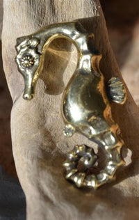 Cargar imagen en el visor de la galería, Ohrgewicht 4mm Hook Dehner Messing Seepferdchen 40mm
