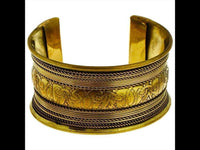 Cargar imagen en el visor de la galería, Messing Brass Armreif golden Ornamente Seile Ringe 33 mm nickelfrei verstellbar antik Tribal Schmuck
