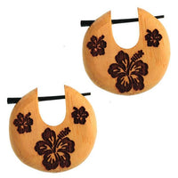 Load image into Gallery viewer, Pin Creolen Jackfrucht Holz hell Horn-Pin 23 mm rund dunkle Gravur Motiv
