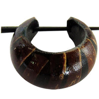 Load image into Gallery viewer, Holzcreolen, schwarz-beige-braune Holzcreolen, handgeschnitzt aus Kokosholz und Harz, 16mm, Pin-Ohrringe
