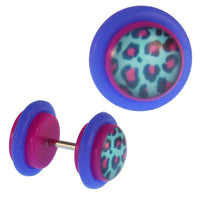 Cargar imagen en el visor de la galería, Fake Piercing Plug pink Leoparden Fell pink türkis Gummiring Lila 7 mm
