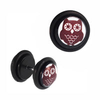 Load image into Gallery viewer, Fake Piercing Plug braune Eule große Augen weißer Hintergrund Acryl Gummiring 7 mm
