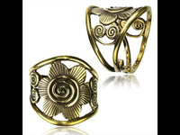 Cargar imagen en el visor de la galería, Ringe verstellbar Messing überlappend antik golden breit oder schmal
