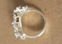 Load image into Gallery viewer, Silberring Schleife Blumen Ring aus 925er Sterling Silber Damen Designer Schmuck Ringe

