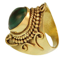 Load image into Gallery viewer, Messing Ring Malachit glatt oval grün Punkte Seil Muster nickelfrei antik Tribal
