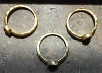 Cargar imagen en el visor de la galería, Set drei Silberringe matt vergoldet gehämmert Zirkonia
