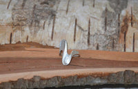 Cargar imagen en el visor de la galería, Ring massiv Glanz 23mm Schleife 925 Sterling Silber
