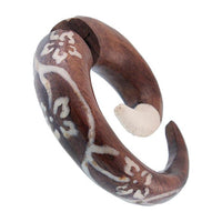 Load image into Gallery viewer, Fake Holz Piercing Spitze Bone Spirale Blume Plug nickelfrei Edelstahl Ohrstecker Organic
