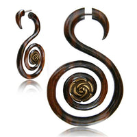 Load image into Gallery viewer, Fake Holz Piercing Narra Wood Brass Rose Spirale eng Edelstahl Ohrstecker Organic Tribal
