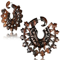 Load image into Gallery viewer, Fake Piercing Zackenrad Holz Edelstahl handgeschnitzt groß dunkelbraun Dehner
