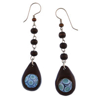 Load image into Gallery viewer, Ohrringe Narra Holz Murmel grün Kreise Tropfen dick Edelstahl Perlen Ohrhänger Tribal
