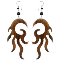 Load image into Gallery viewer, Tribal Ohrringe aus Sono Holz, Spirale mit Flammen, Edelstahlbügel, Ohrstecker, Ohrhänger
