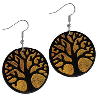 Load image into Gallery viewer, Ohrringe Holz rund Edelstahl Silber gold Gravur leicht Om Blume Baum
