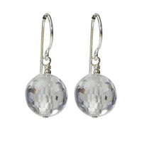 Load image into Gallery viewer, Silberohrringe Zirkonia Discokugel facettiert 12 mm: Bunte, funkelnde Discokugeln aus 925 Sterling Silber verleihen diesen Ohrringen zeitlose Eleganz und einen lebendigen Look.
