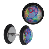 Load image into Gallery viewer, Fake Piercing Plug Edelstahl bunte Muster Kreise schwarz Gummiring 7 mm
