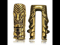 Cargar imagen en el visor de la galería, Ohrgewichte Piercing Tiki Skulptur U-Form Brass antik golden Onyx 28 g
