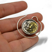 Load image into Gallery viewer, Piercing Ohrgewicht Messing Sonne Mond Spirale
